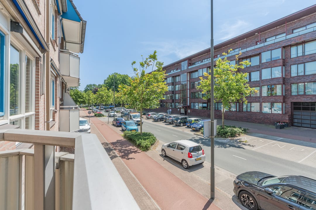 Foto 23 van Valkenierstraat 25-A