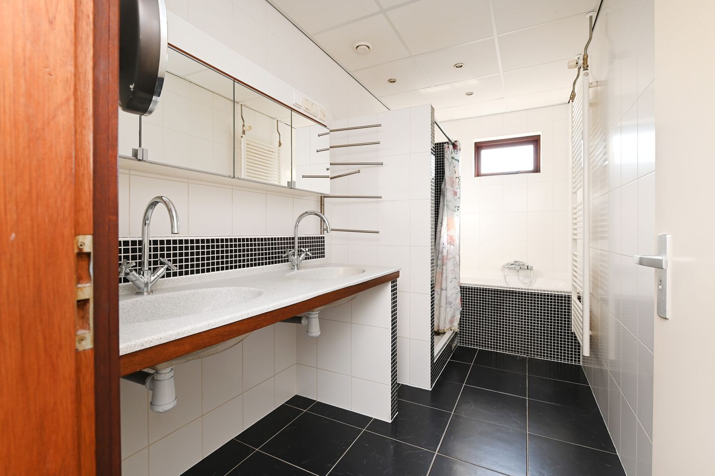 Photo 35 of Planetenweg 11