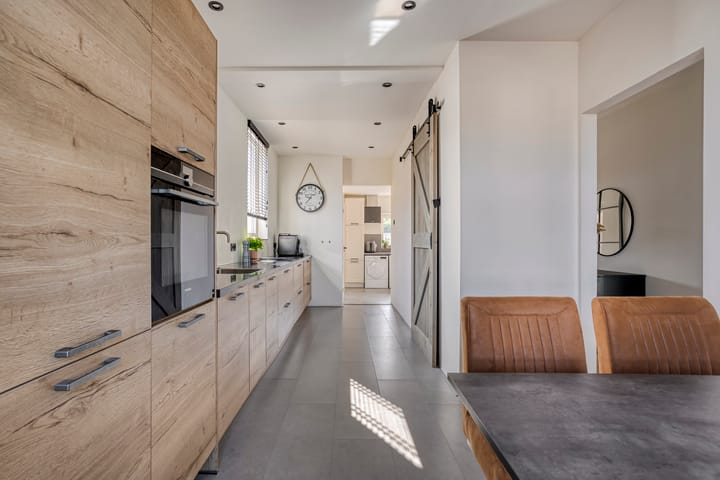 Foto 5 van Poolsplein 4