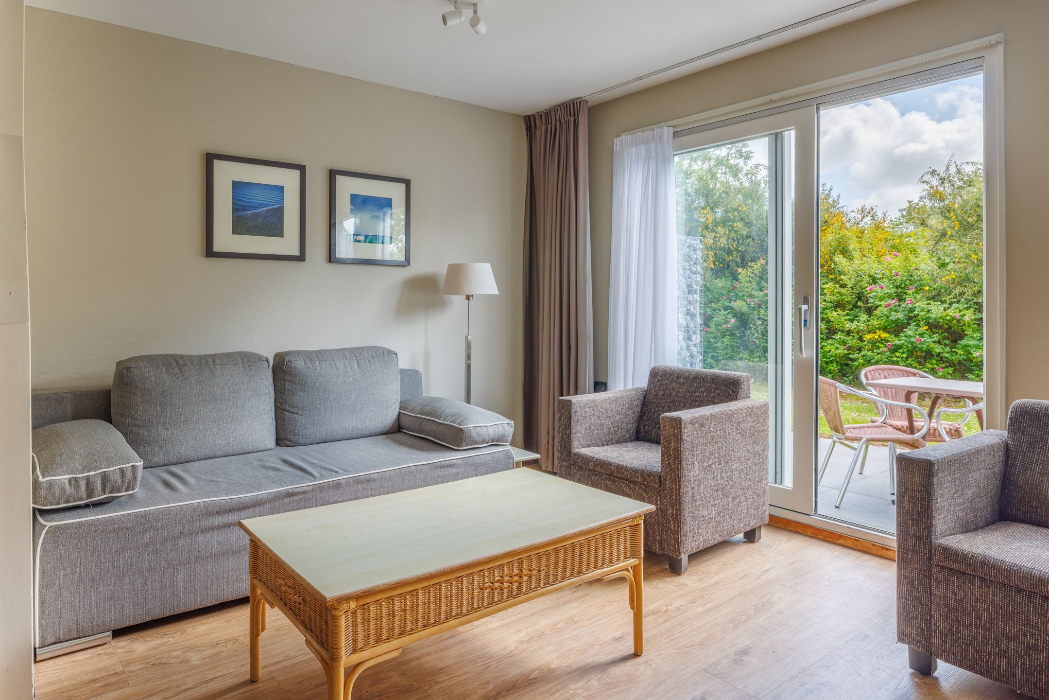 2-bedroom freehold villa in Hollum — photo 3 of 5