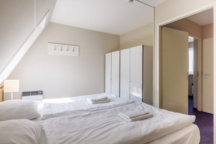 Foto 15 van Oosterhiemweg 1-025