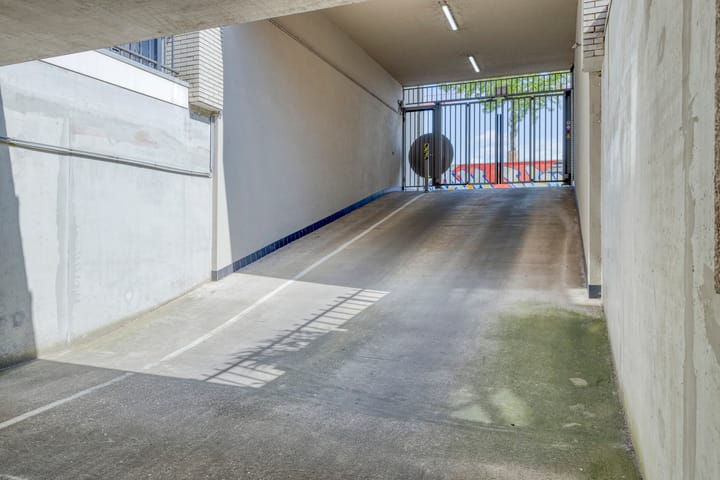 Foto 21 van Enschotsestraat 305