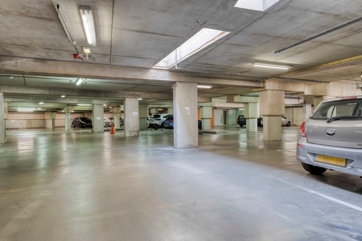 Foto 23 van Enschotsestraat 305