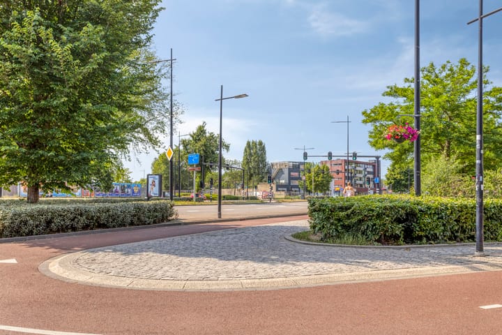 Foto 25 van Enschotsestraat 305