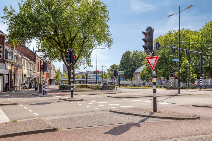 Foto 27 van Enschotsestraat 305