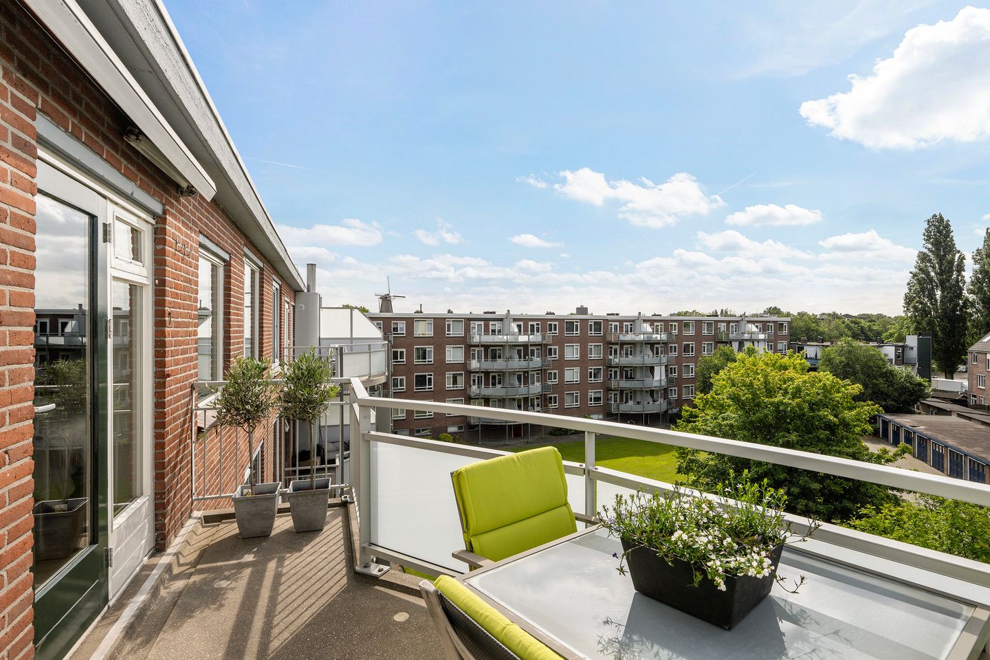 Foto 19 van dr. Schaepmanstraat 8-D