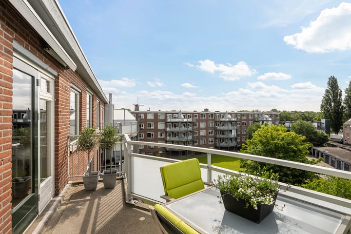 Foto 19 van dr. Schaepmanstraat 8-D