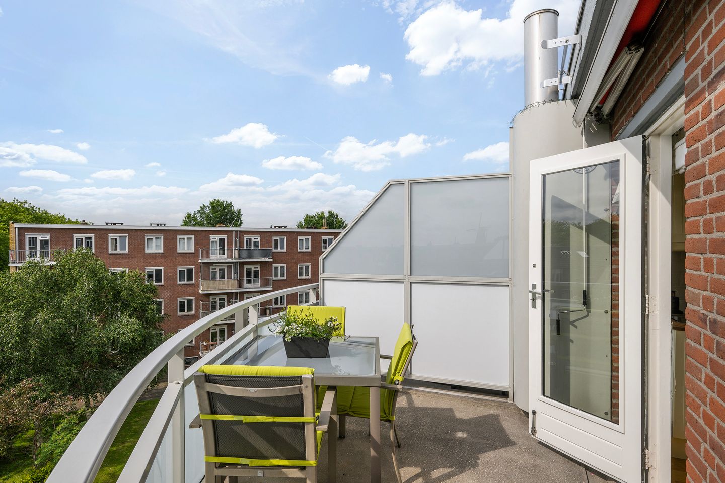 Foto 20 van dr. Schaepmanstraat 8-D