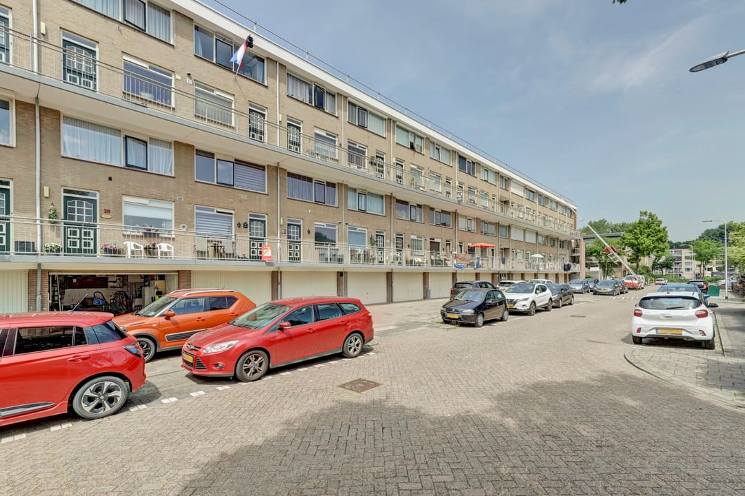 Photo 38 of Kuyperstraat 74