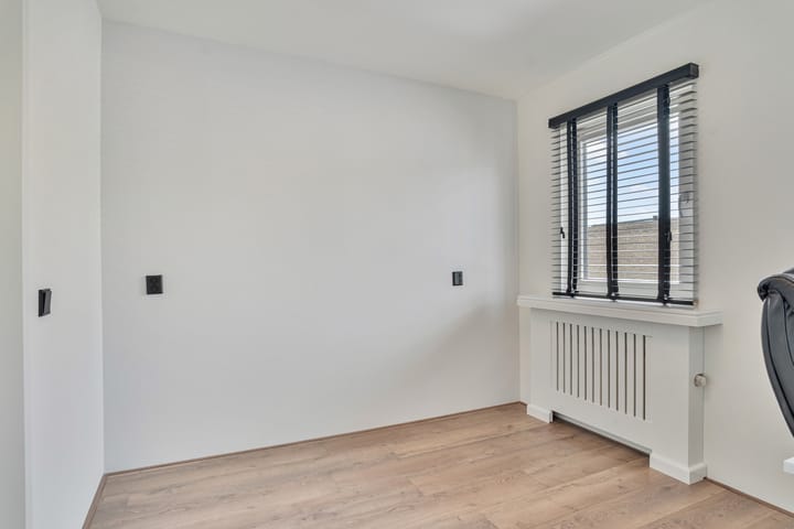 Foto 35 van Reigersblauw 42