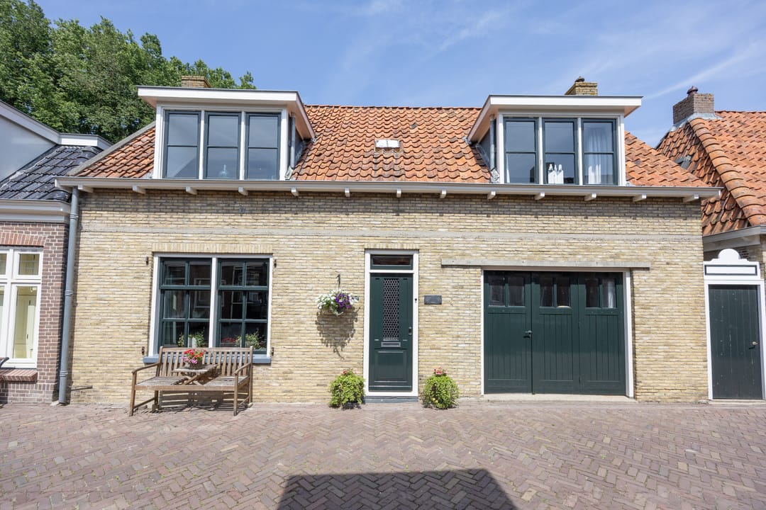 Photo 2 of Dubbelstraat 193