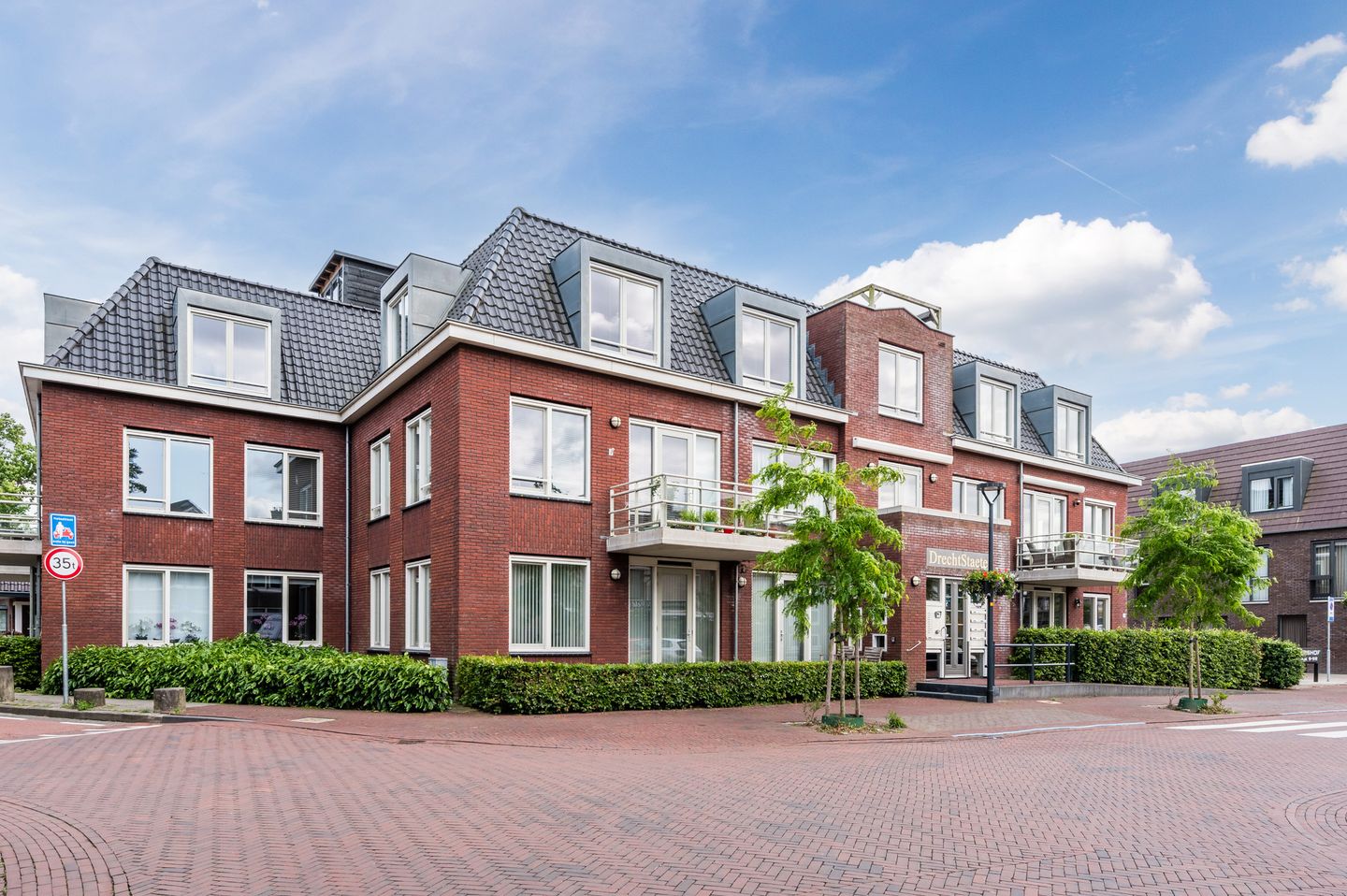 Drechtdijk 5-B main image