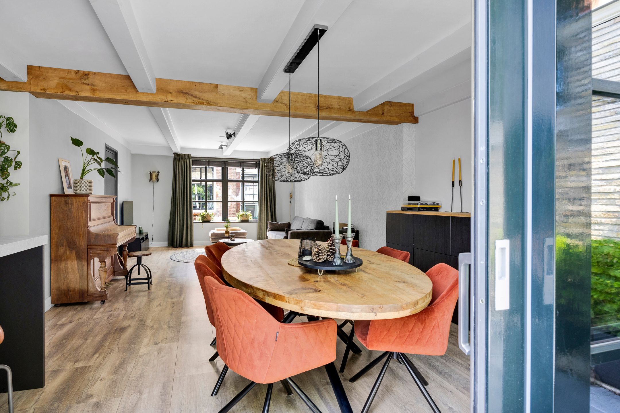 Photo 15 of Dubbelstraat 193