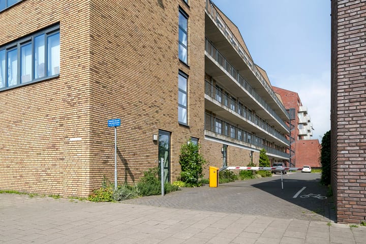 Foto 34 van Westervoortsedijk 16-11