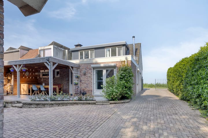 Foto 1 van Koeveringsedijk 12