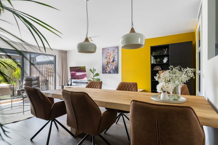 Foto 14 van Zevenblad 16