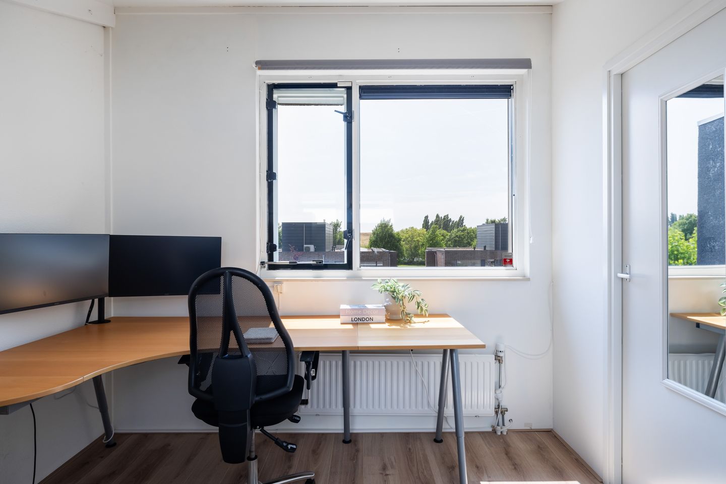 Foto 25 van Zevenblad 16