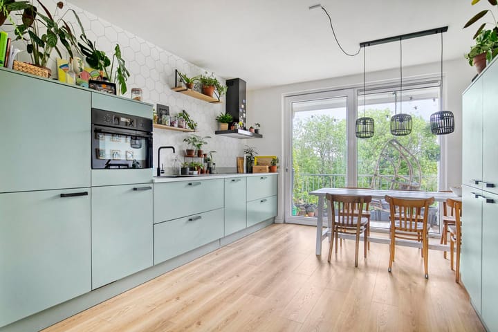 Foto 6 van Julianastraat 42