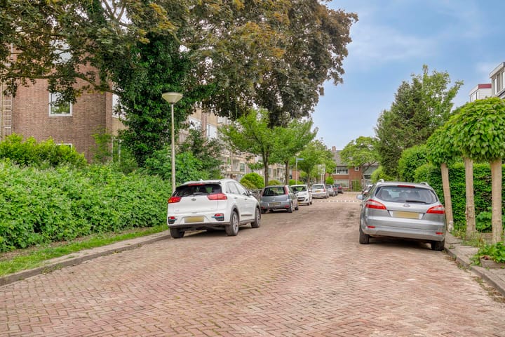 Foto 42 van Julianastraat 42