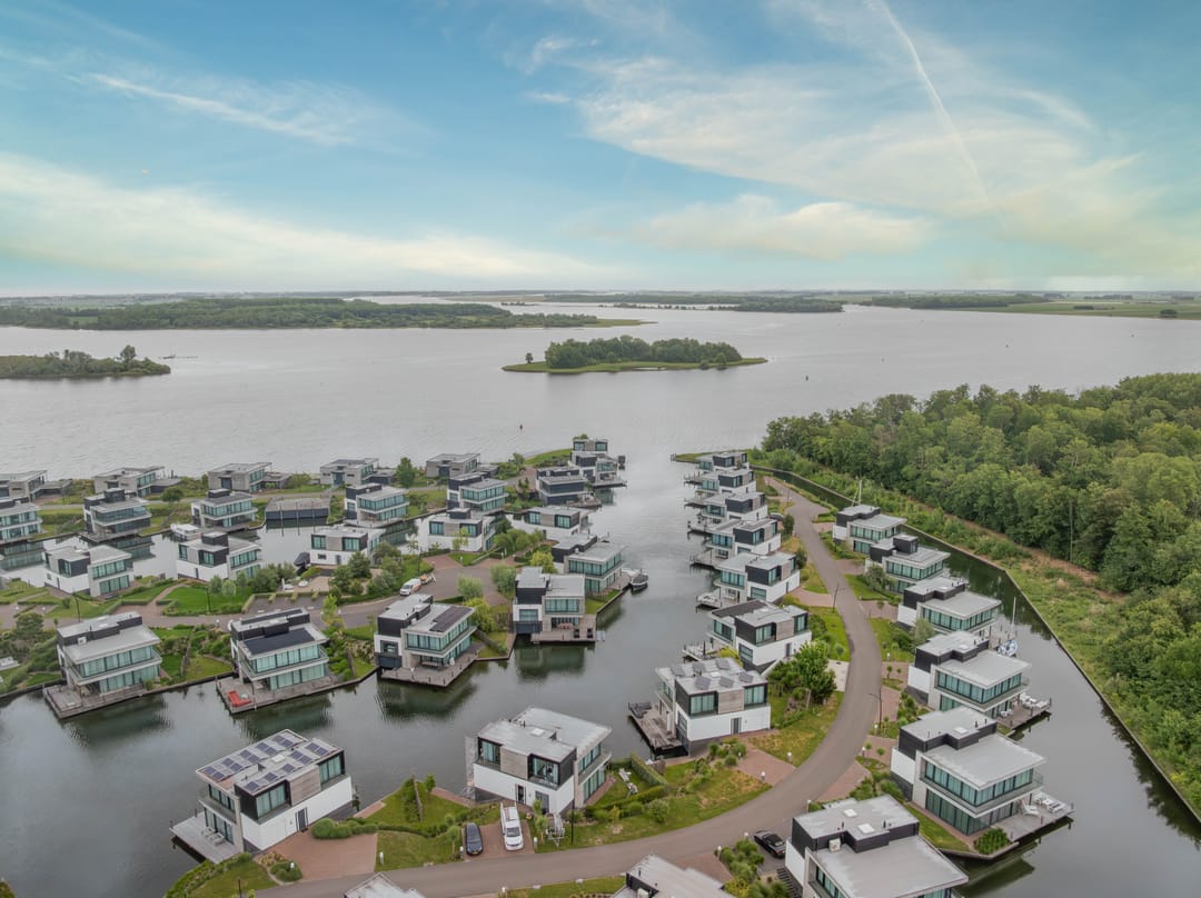 Photo 46 of Langerakpolderweg 15