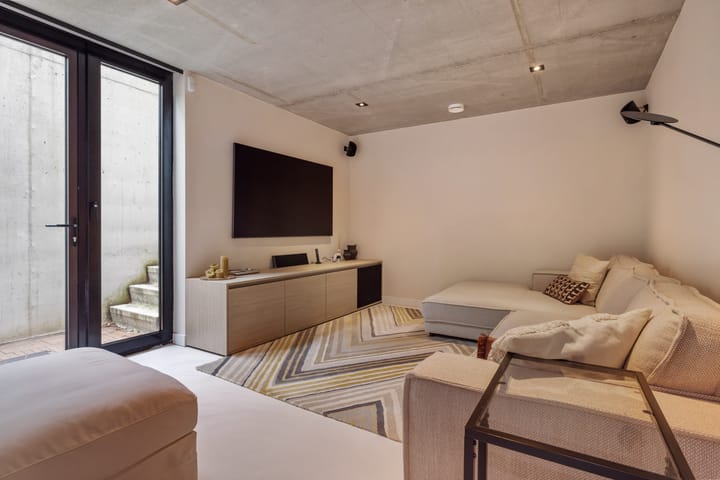 Foto 12 van Beeldbuisring 20