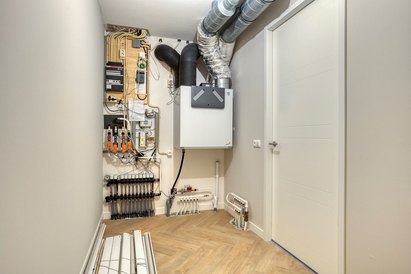 Foto 25 van De Klok 381