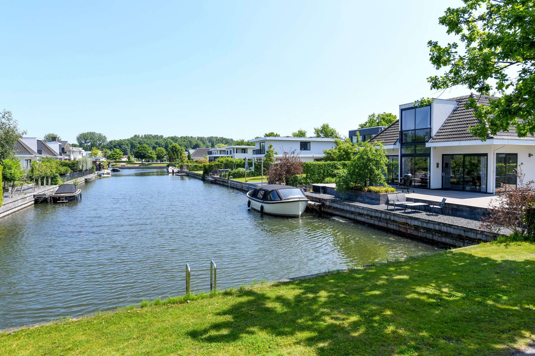 Foto 33 van Pluvierenweg 9-245