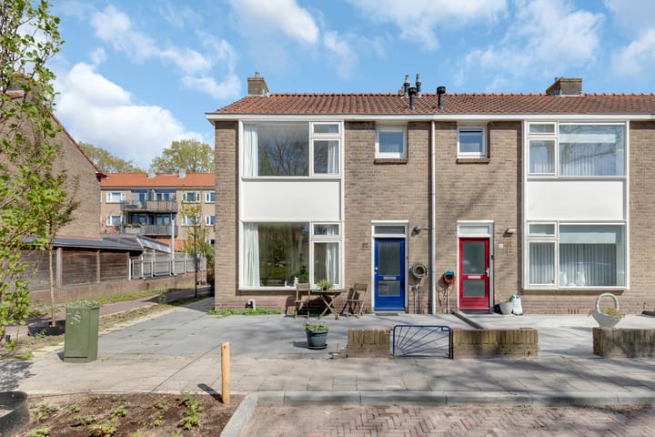 Foto 4 van Van Nijenrodestraat 32