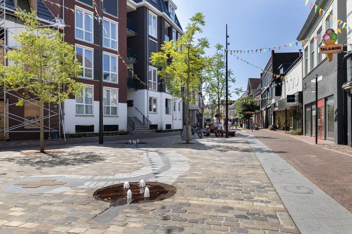 Photo 18 of Grotestraat 30-A4
