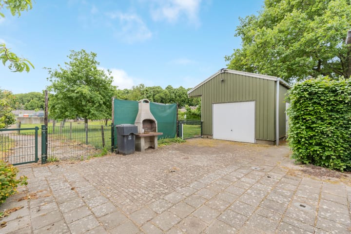 Foto 35 van Schaweg 8