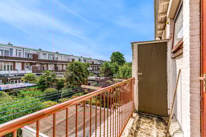 Photo 10 of Maarsbergenstraat 14