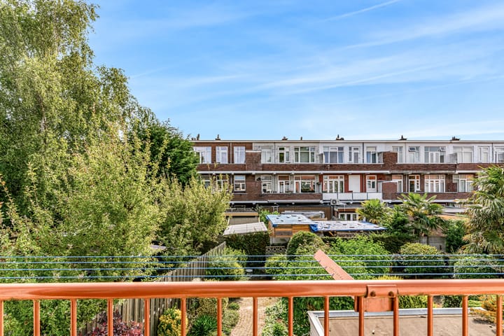 Photo 11 of Maarsbergenstraat 14