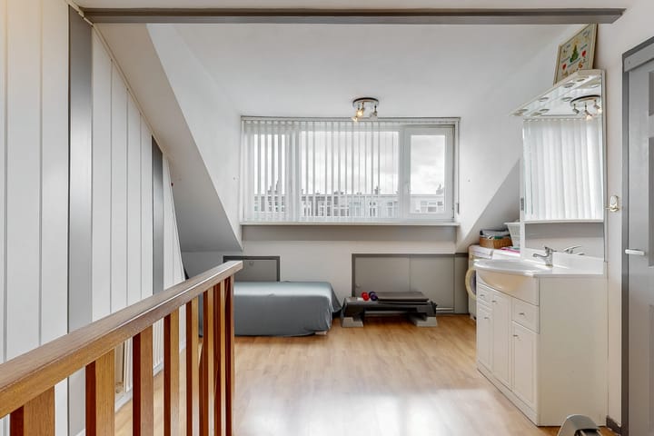 Photo 17 of Maarsbergenstraat 14