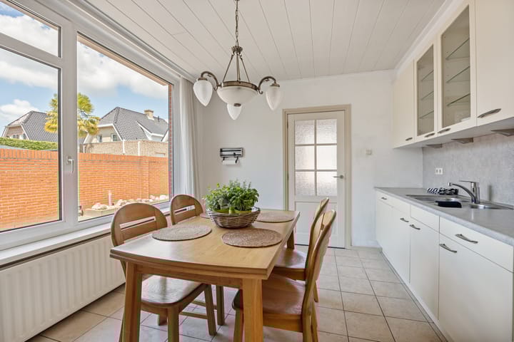 Foto 15 van Rugstraat 72