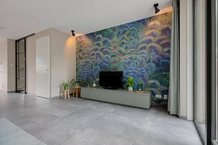 Photo 10 of Samuel de Marezhof 89