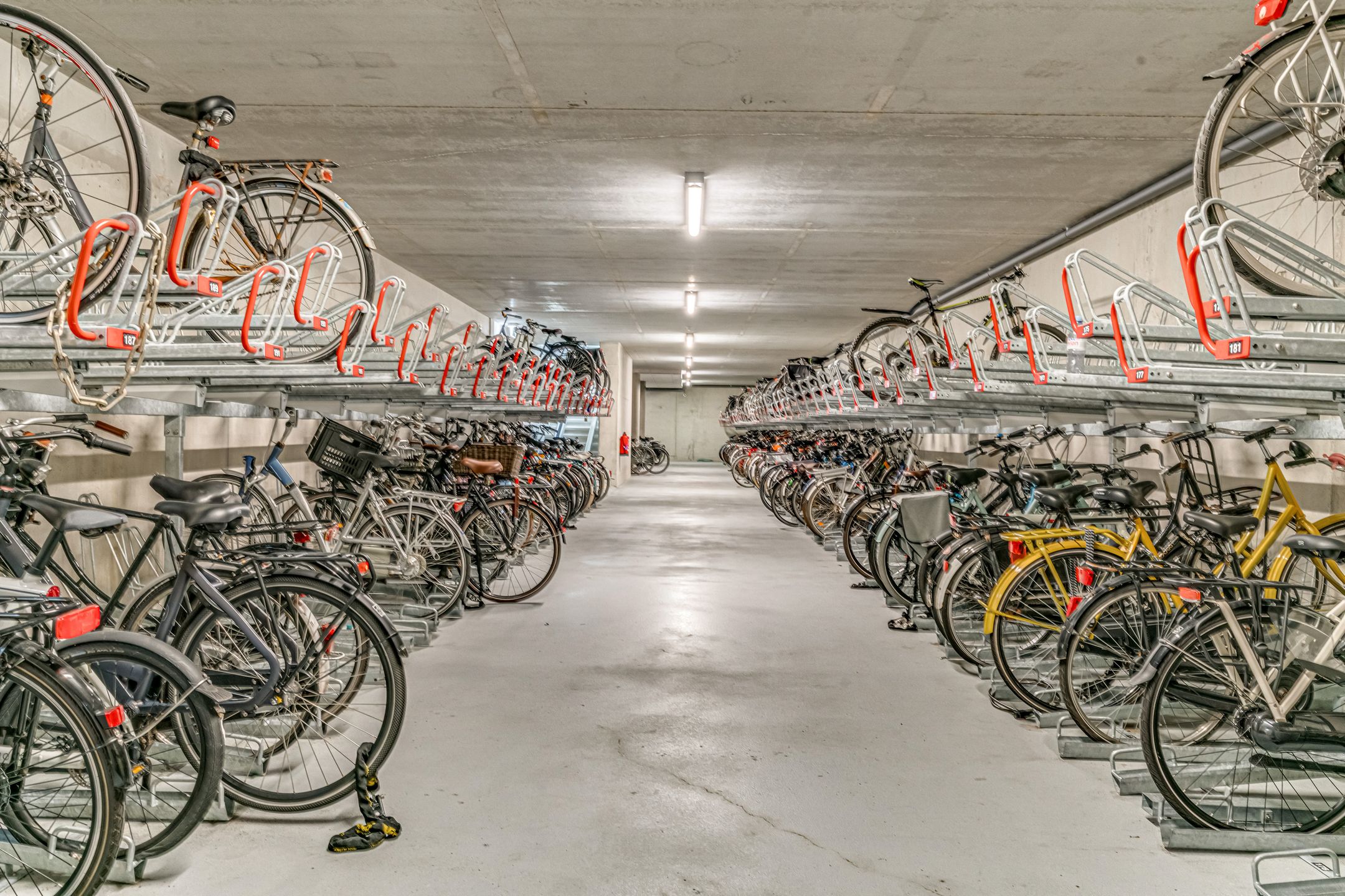 Photo 27 of Gustav Mahlerlaan 19-F