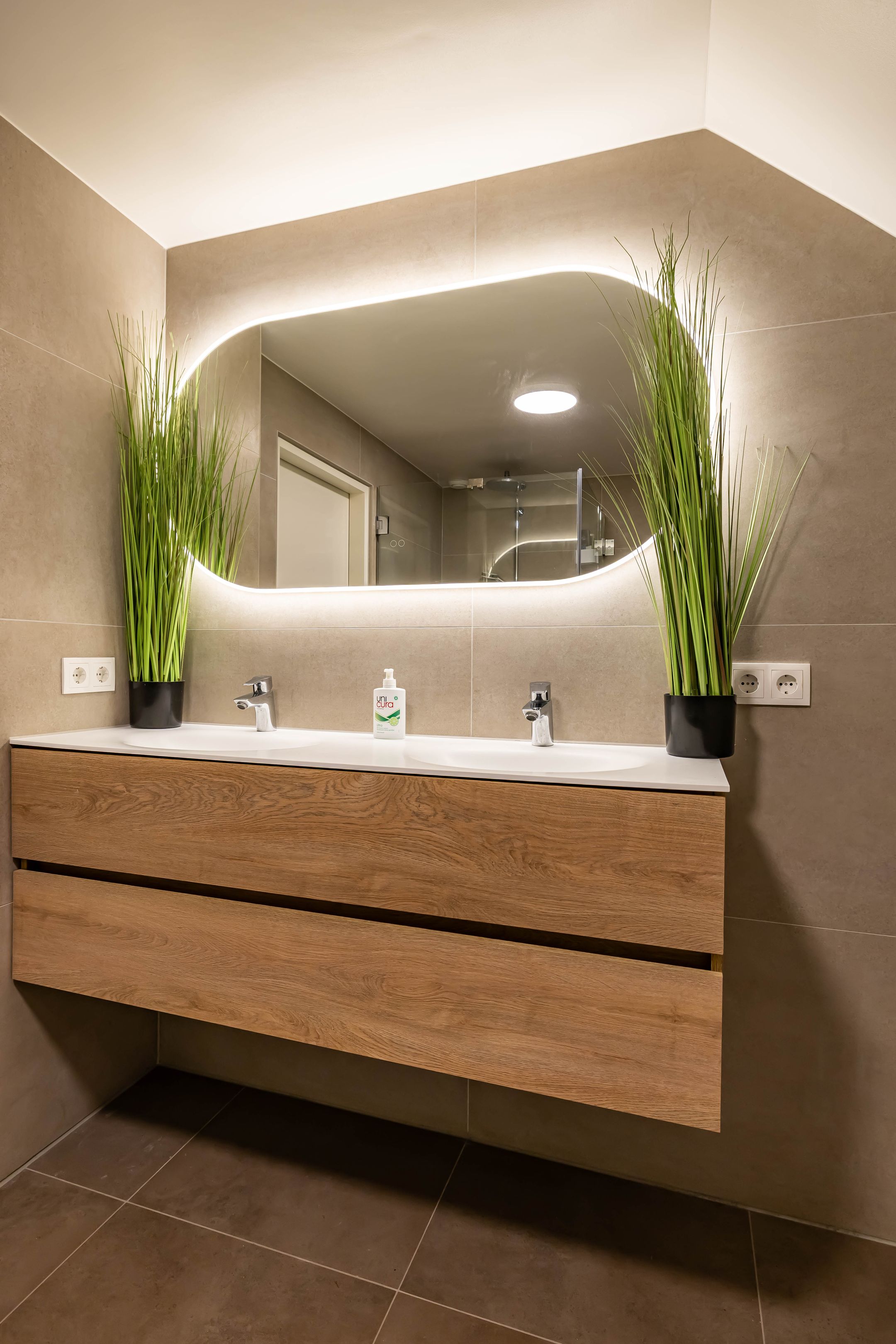 Foto 45 van Hoofdweg 117