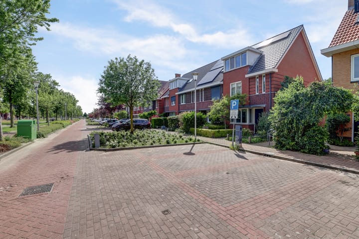 Foto 38 van Simon Carmiggeltstraat 32