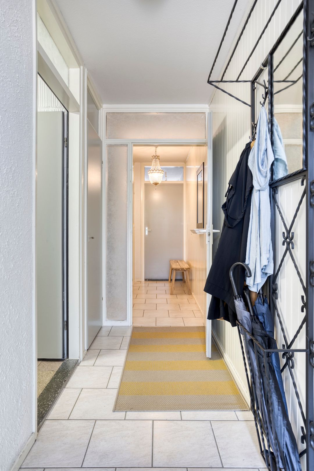 Foto 2 van Zilverschoonplein 2