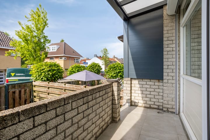 Foto 11 van Zilverschoonplein 2