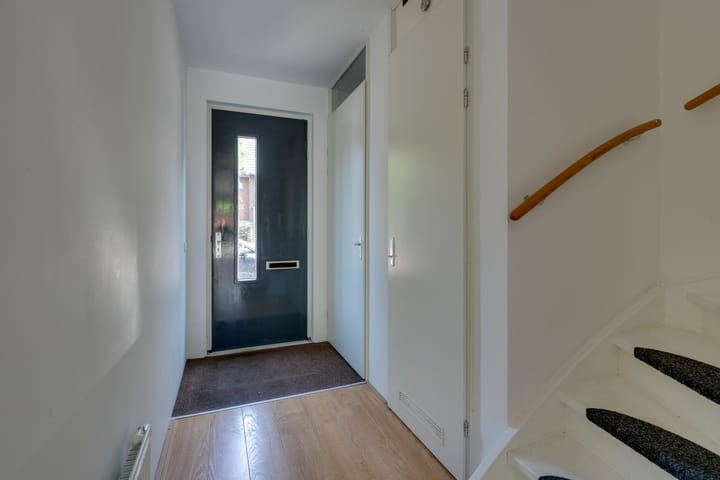 Foto 7 van Korenbloemlaan 8