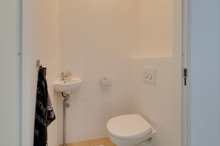 Foto 24 van Korenbloemlaan 8