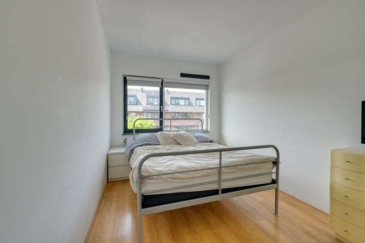 Foto 25 van Korenbloemlaan 8