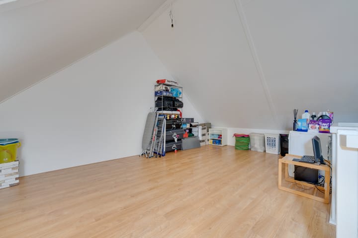 Foto 37 van Korenbloemlaan 8