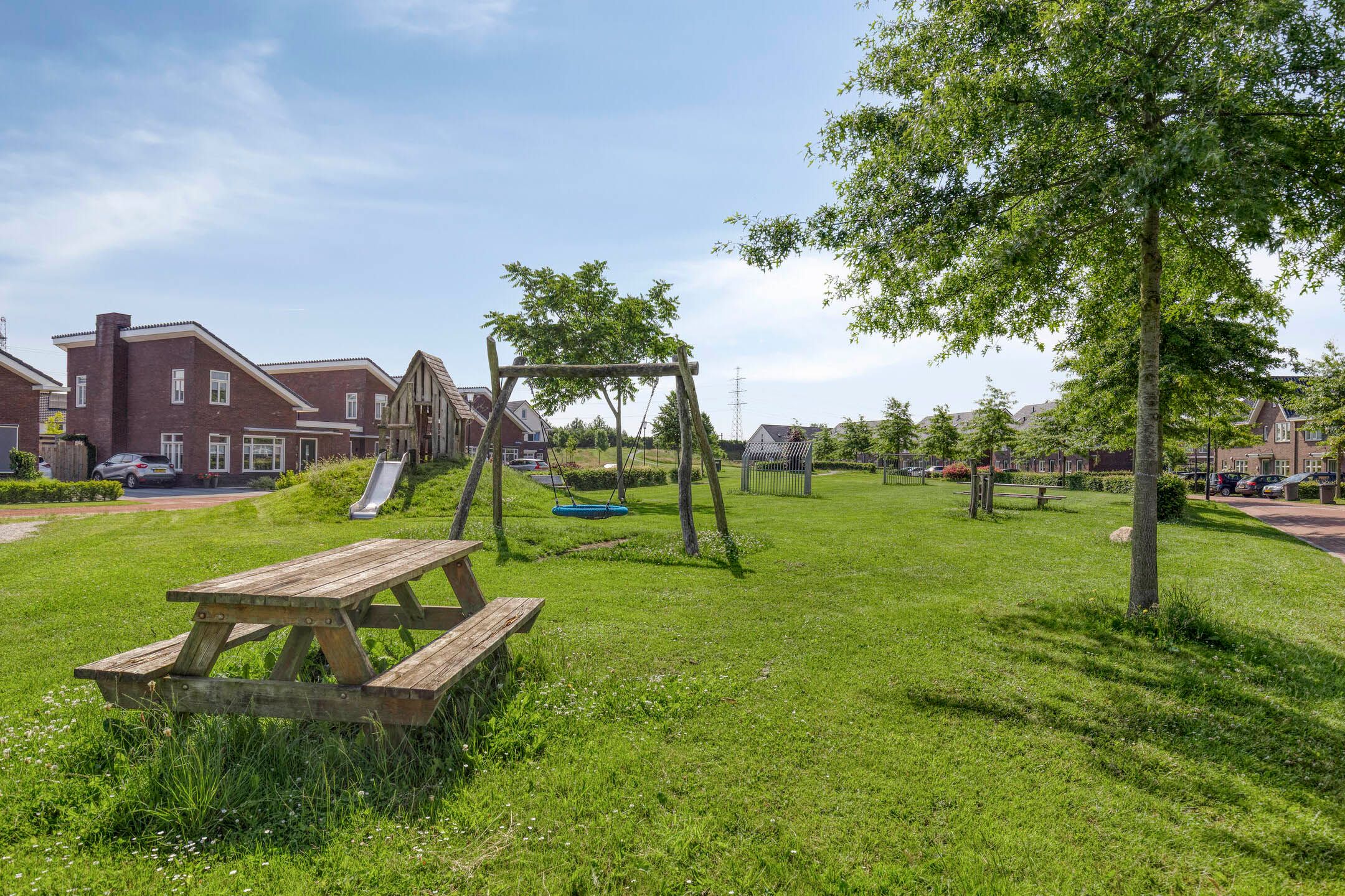 Foto 24 van Spurrie 25