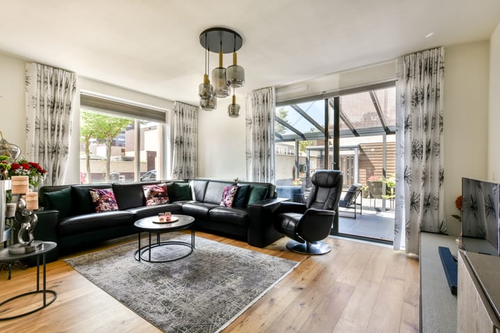 Foto 3 van van De Spiegelstraat 115