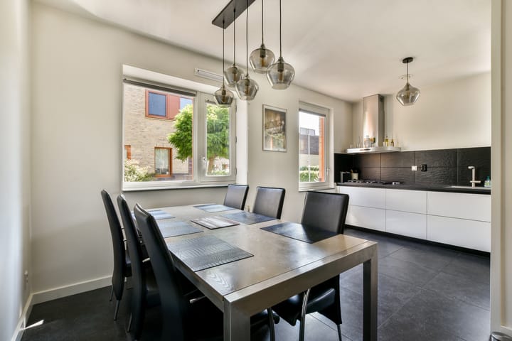 Foto 9 van van De Spiegelstraat 115