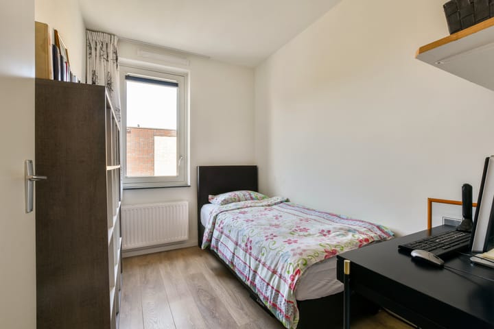 Foto 19 van van De Spiegelstraat 115