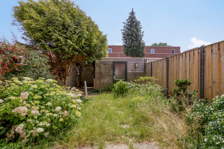 Photo 8 of Johan Rijnjastraat 26