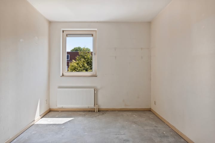 Photo 12 of Johan Rijnjastraat 26